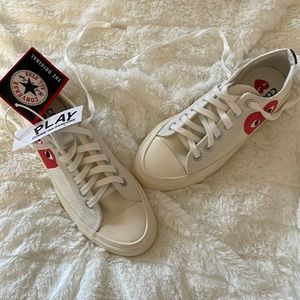 BNWT - Play X Converse Chuck Taylor Sneakers 🤍